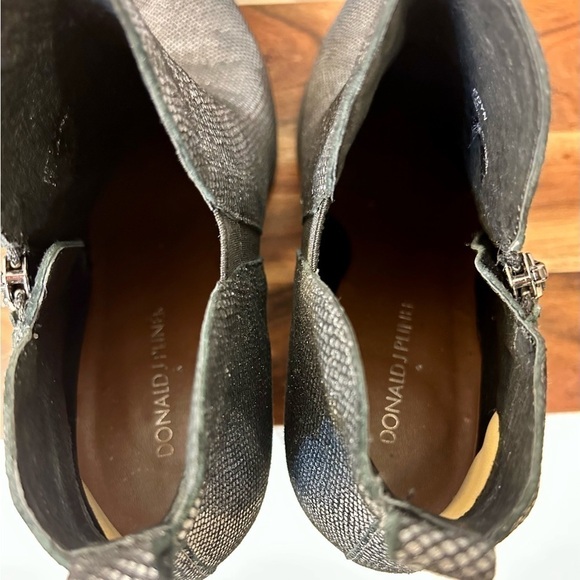 Donald J. Pliner Edyn Metallic Block Heel Ankle Boots - Picture 10 of 15